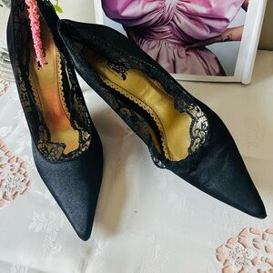 Elegant Black Lace Women's Shoes